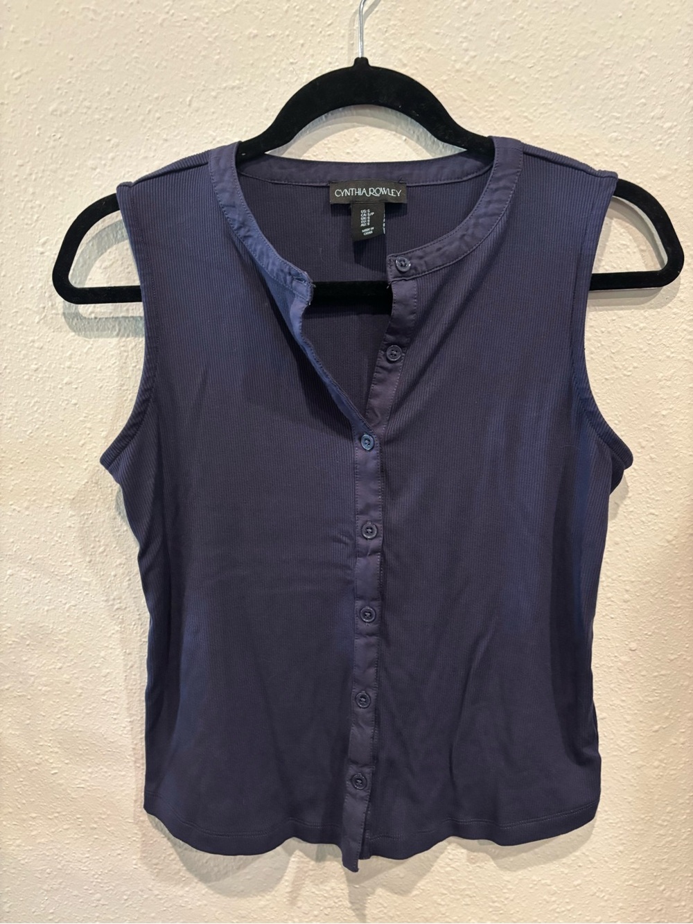 Cynthia Rowley Sleeveless Button-Front Top in Navy Blue small